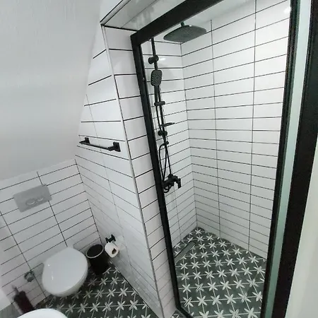 Ola Apart Studio *